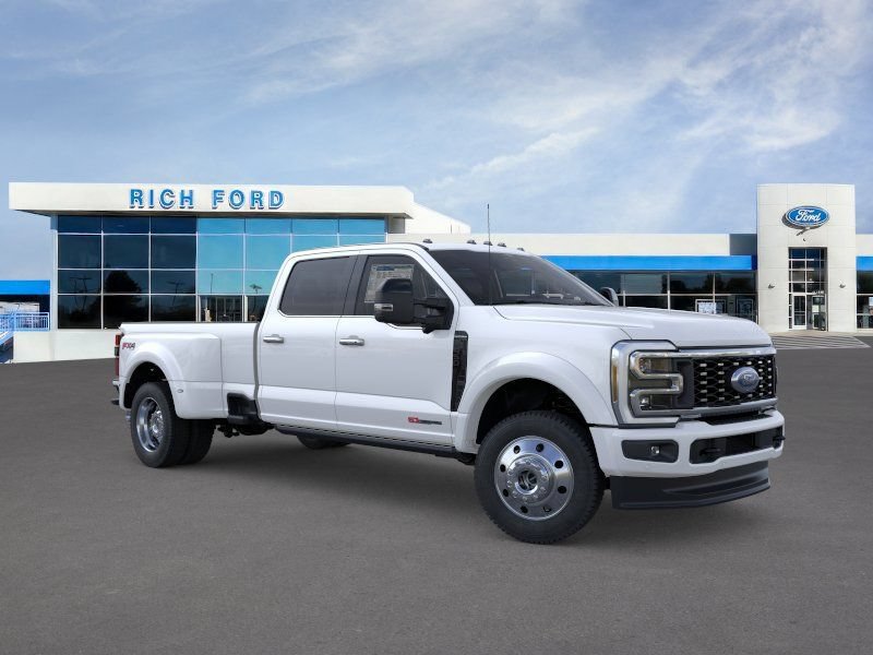 New 2026 Ford F450 Platinum w/ FX4 Off-Road Package AWD/4WD image 7
