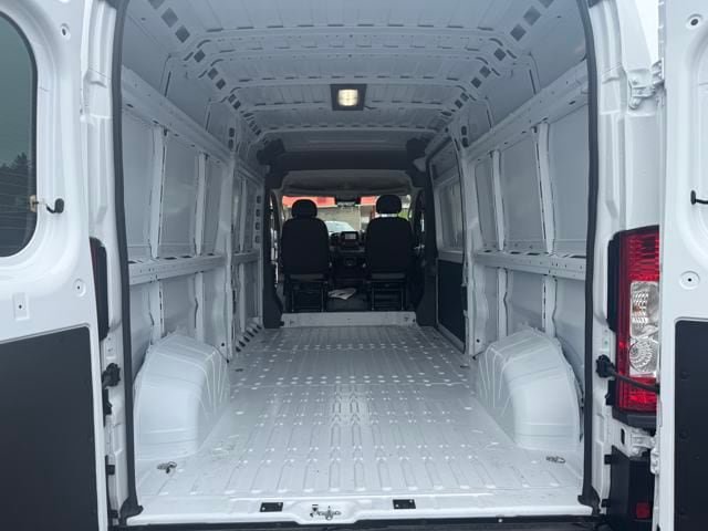 New 2025 RAM ProMaster 3500 w/ Quick Order Package 22G SLT FWD image 14