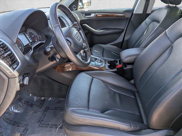 Used 2015 Audi Q5 2.0T Premium Plus w/ Technology Package image 11