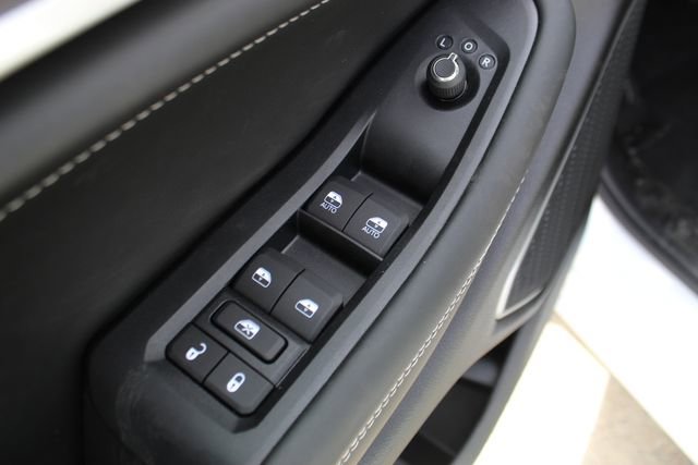 New 2026 Jeep Grand Cherokee Limited image 9