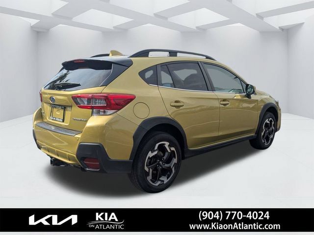 Used 2022 Subaru Crosstrek 2.5i Limited w/ Moonroof Package 2 AWD/4WD image 3