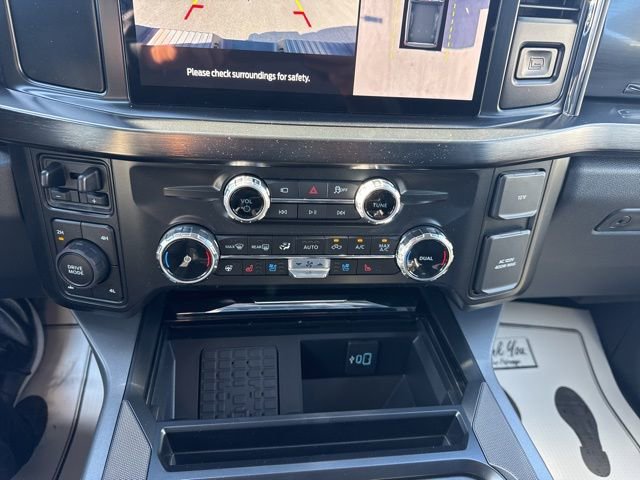 New 2026 Ford F250 Lariat w/ FX4 Off-Road Package image 34