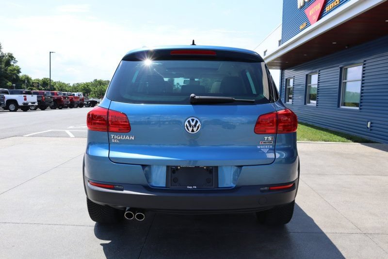 Used 2017 Volkswagen Tiguan SEL AWD/4WD image 7