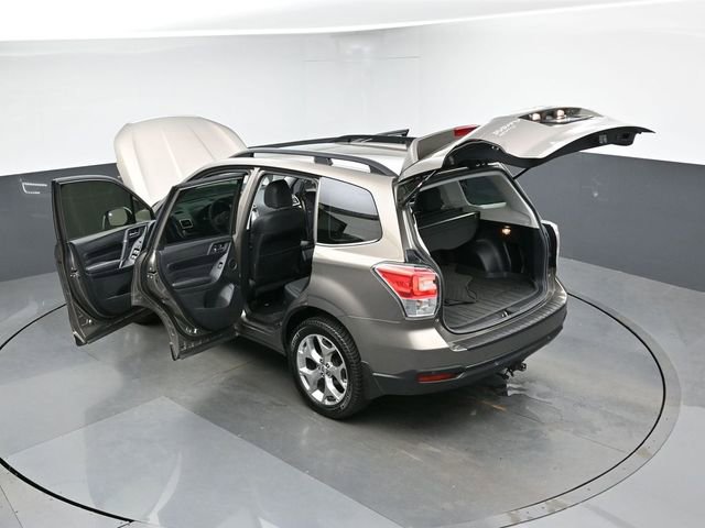 Used 2018 Subaru Forester 2.5i Touring AWD/4WD image 48