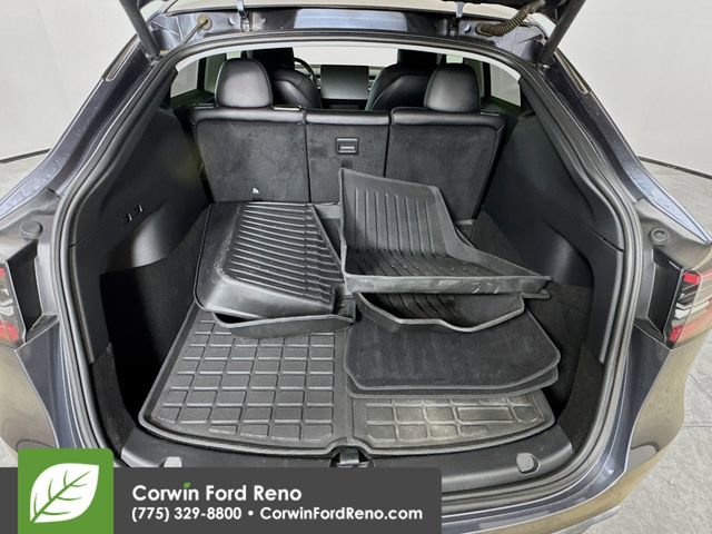 Used 2021 Tesla Model Y Long Range image 25