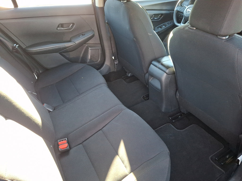 Used 2024 Nissan Sentra S FWD image 15