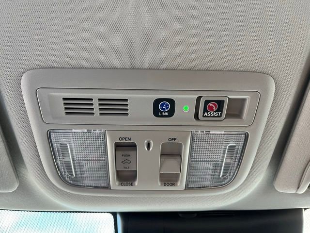 Used 2019 Honda Insight Touring image 21