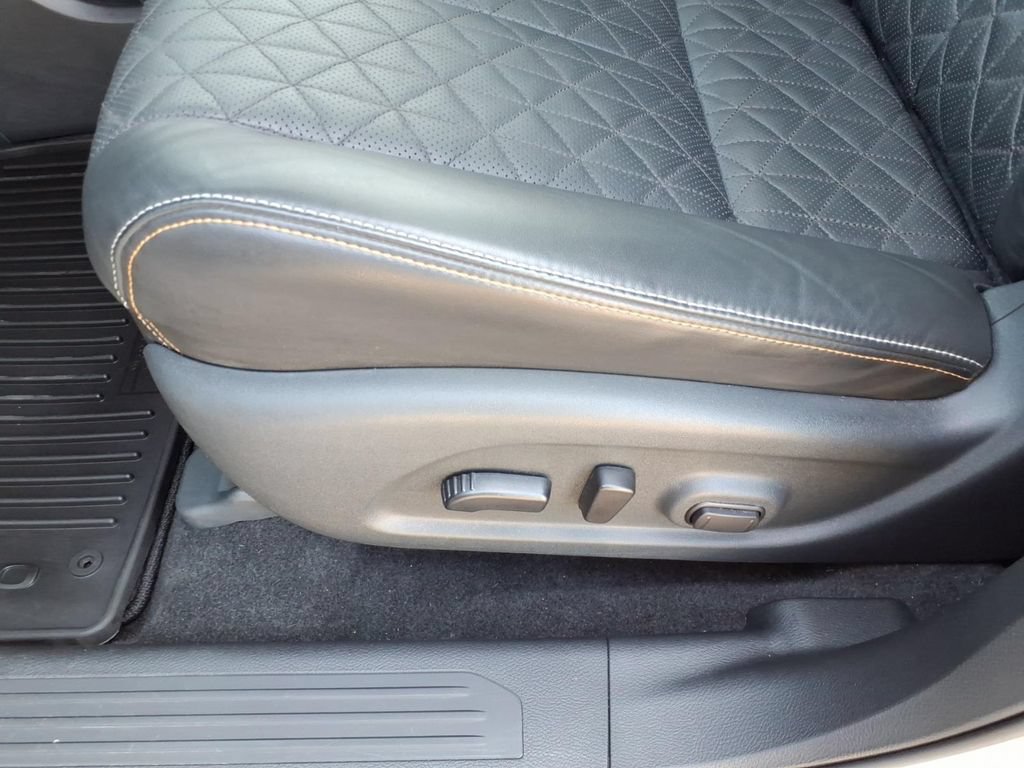 Used 2024 Nissan Murano Platinum w/ Cargo Package AWD/4WD image 5