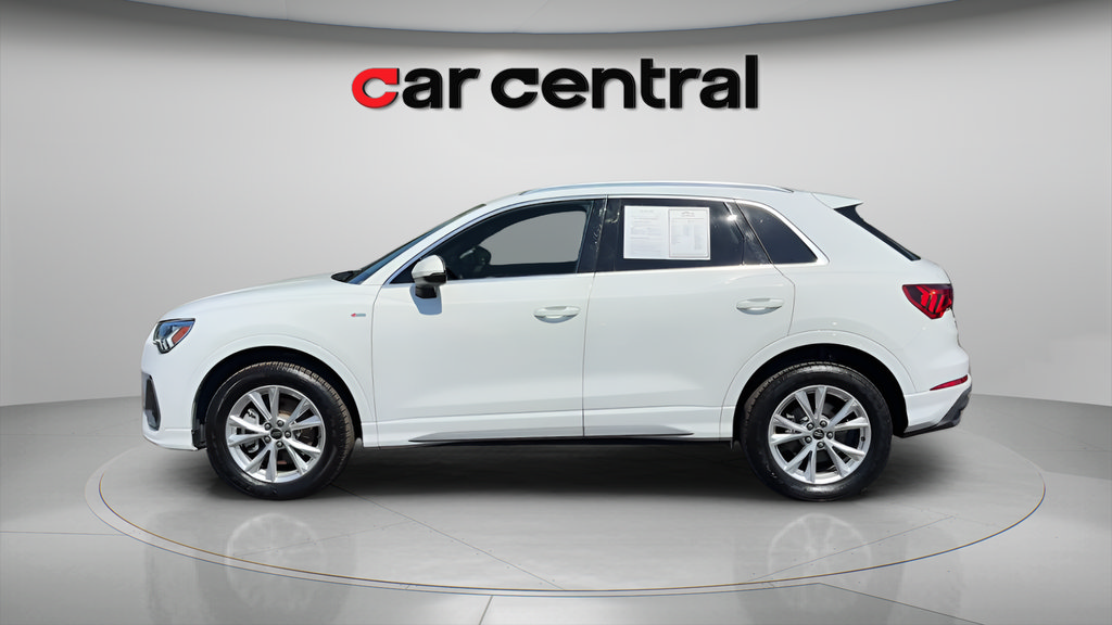Used 2025 Audi Q3 2.0T Premium AWD/4WD image 3