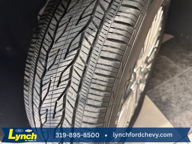 Used 2025 GMC Acadia Denali w/ LPO, Floor Liner Package AWD/4WD image 33