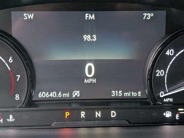 Used 2020 Lincoln Corsair FWD w/ Rear Removable Package Tray image 36