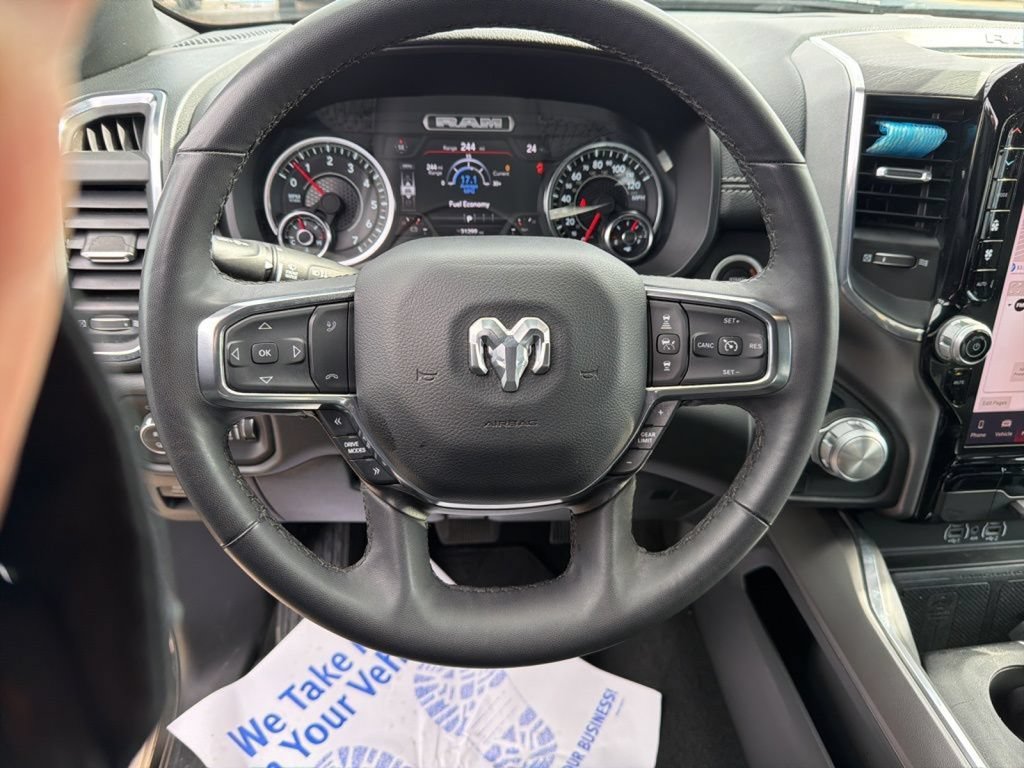 Used 2025 RAM 1500 Laramie AWD/4WD image 19