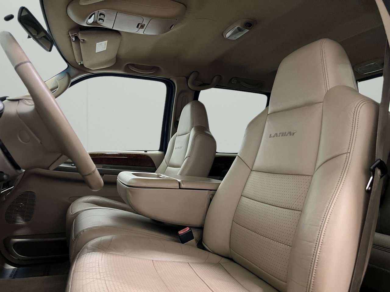 Used 2003 Ford F250 Lariat image 31