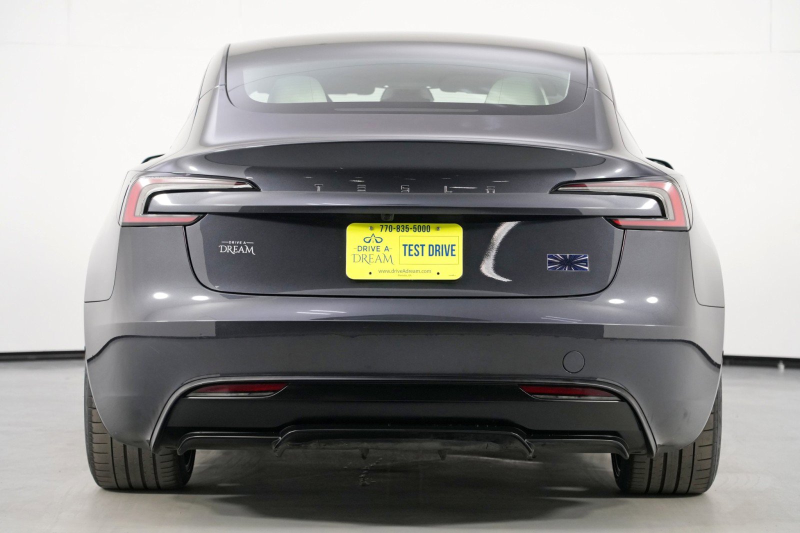 Used 2024 Tesla Model 3 Performance image 11