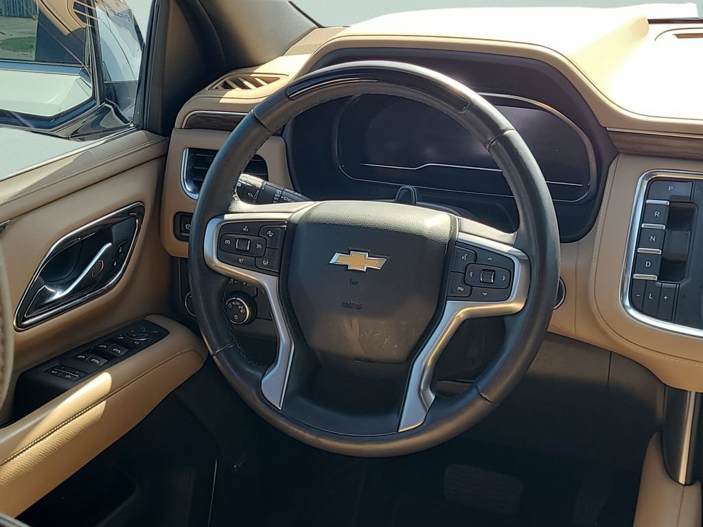 Used 2023 Chevrolet Tahoe Premier w/ Advanced Technology Package AWD/4WD image 15