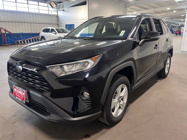 Used 2020 Toyota RAV4 XLE w/ Convenience Package image 7