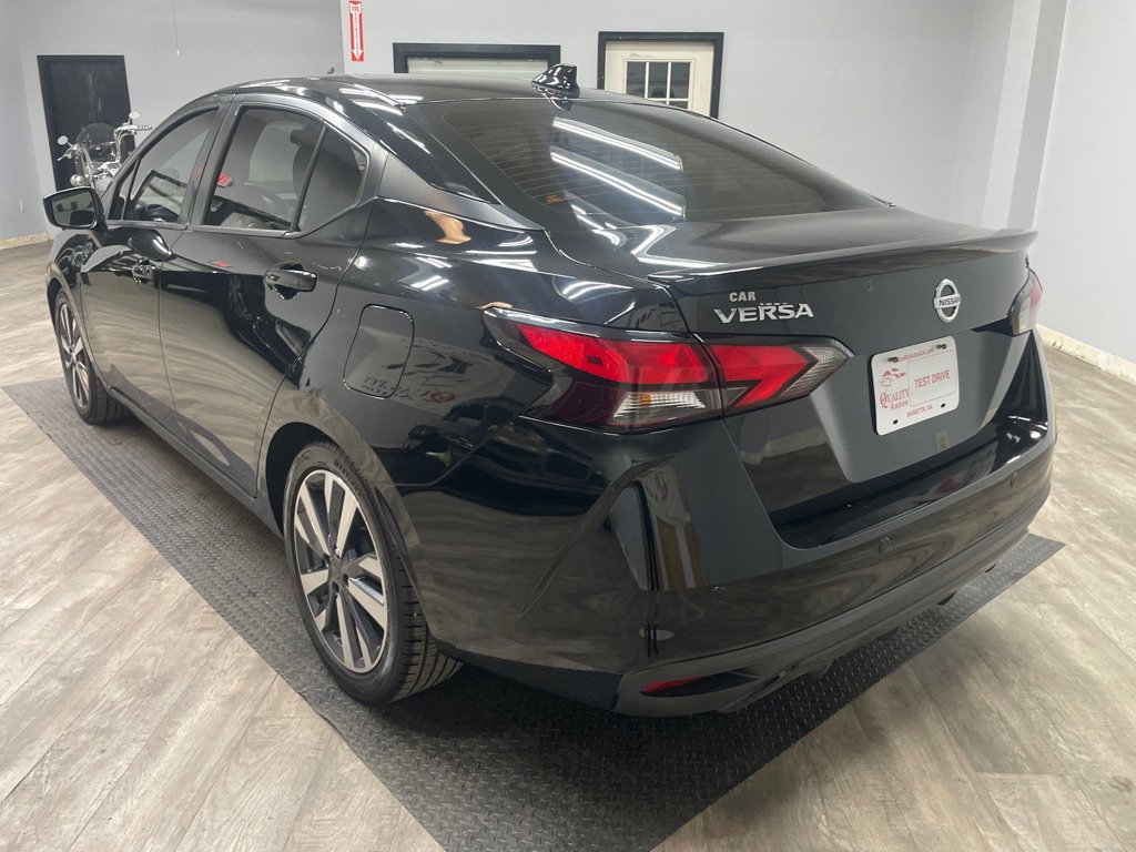 Used 2020 Nissan Versa SR w/ Convenience Package FWD image 5