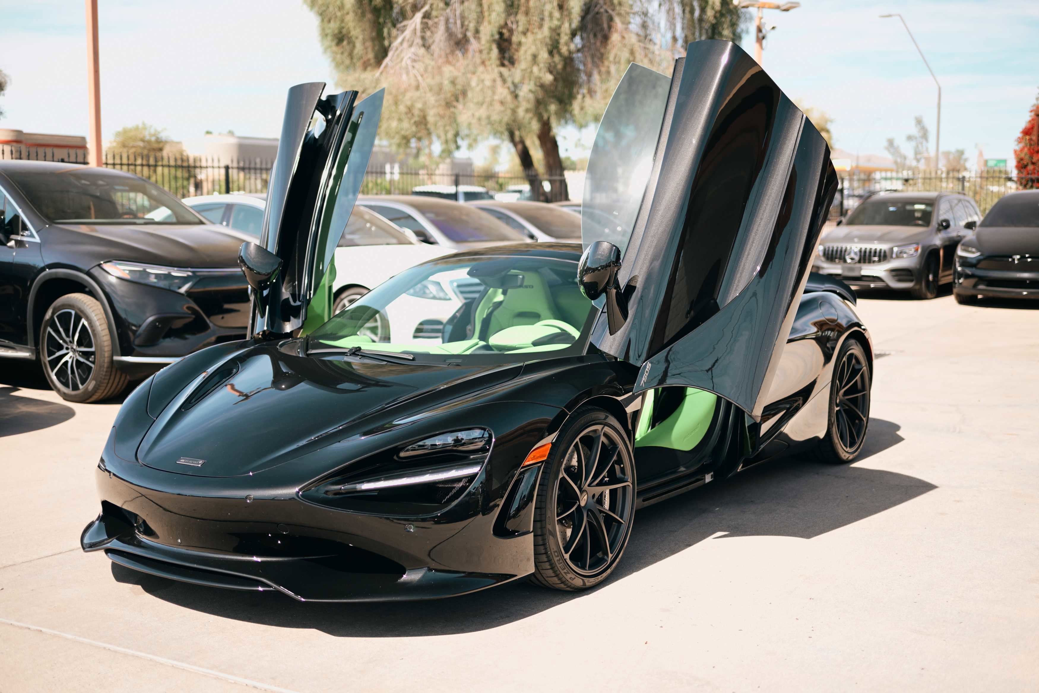 Used 2026 McLaren 750S Spider image 13