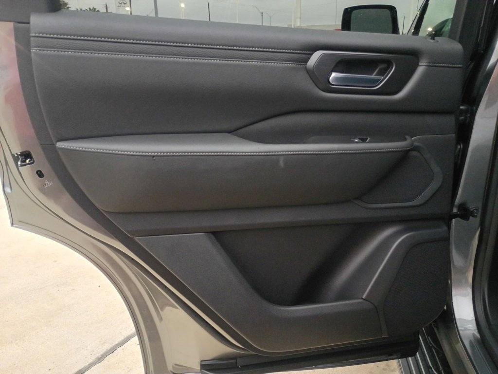 New 2026 Nissan Armada SV image 20