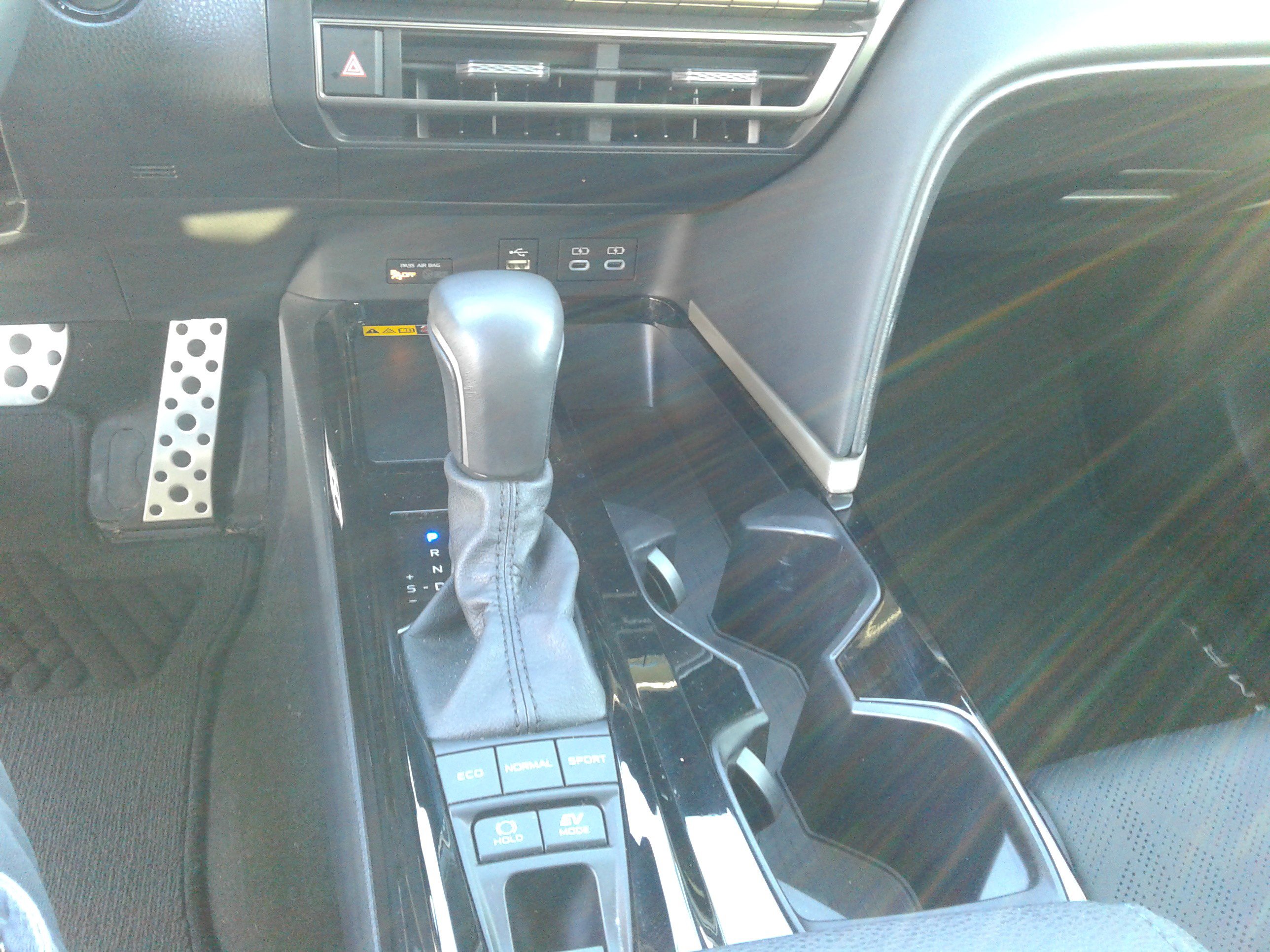 Used 2025 Toyota Camry XSE image 16