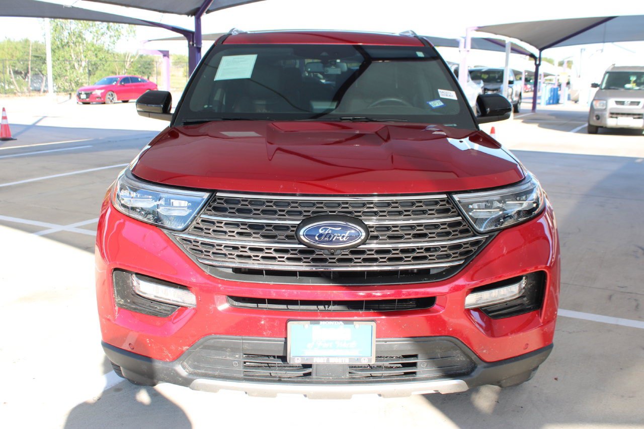 Used 2023 Ford Explorer King Ranch w/ Premium Technology Package AWD/4WD image 9