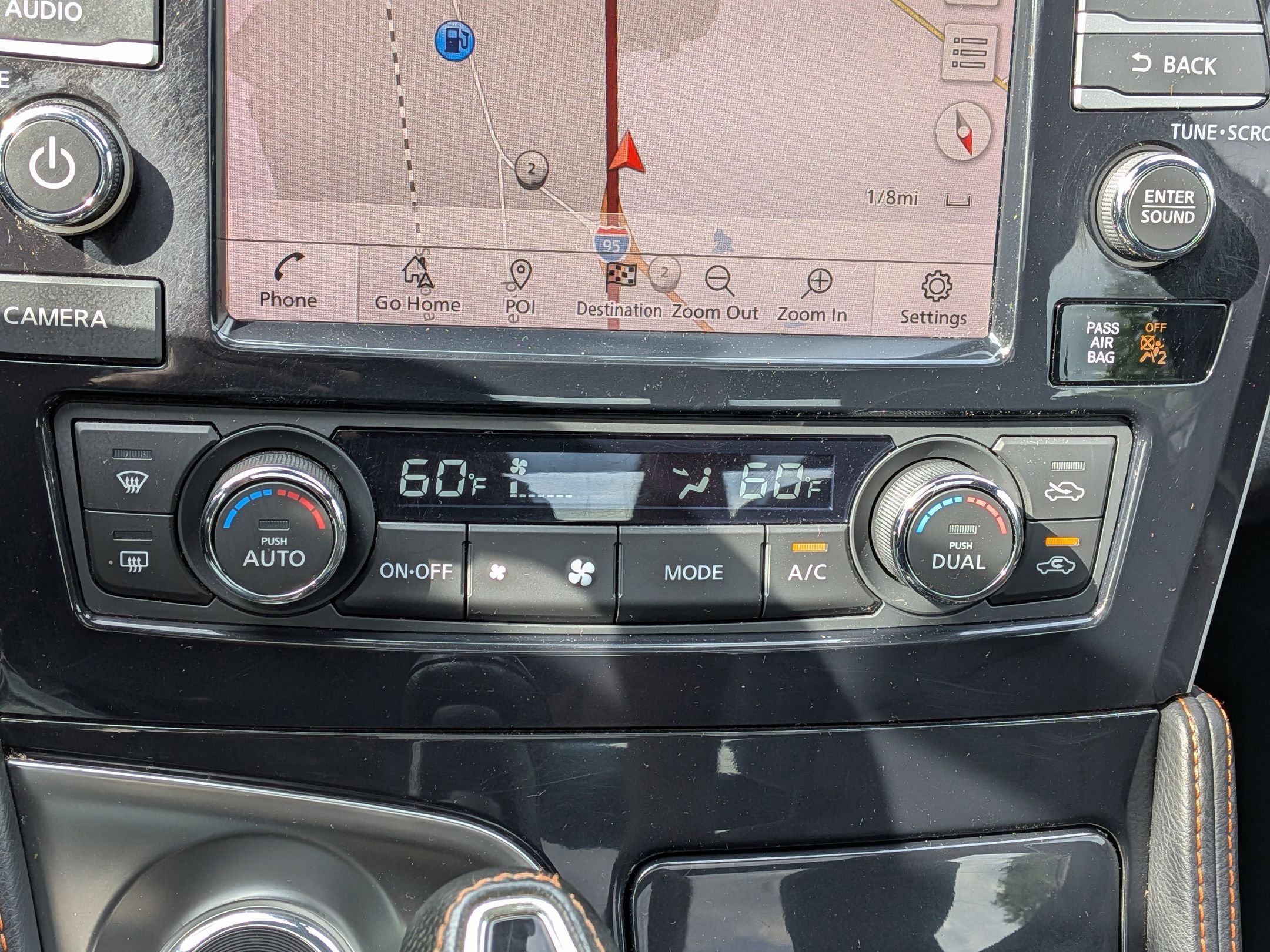 Used 2023 Nissan Maxima SR w/ Sport Mat Group FWD image 27