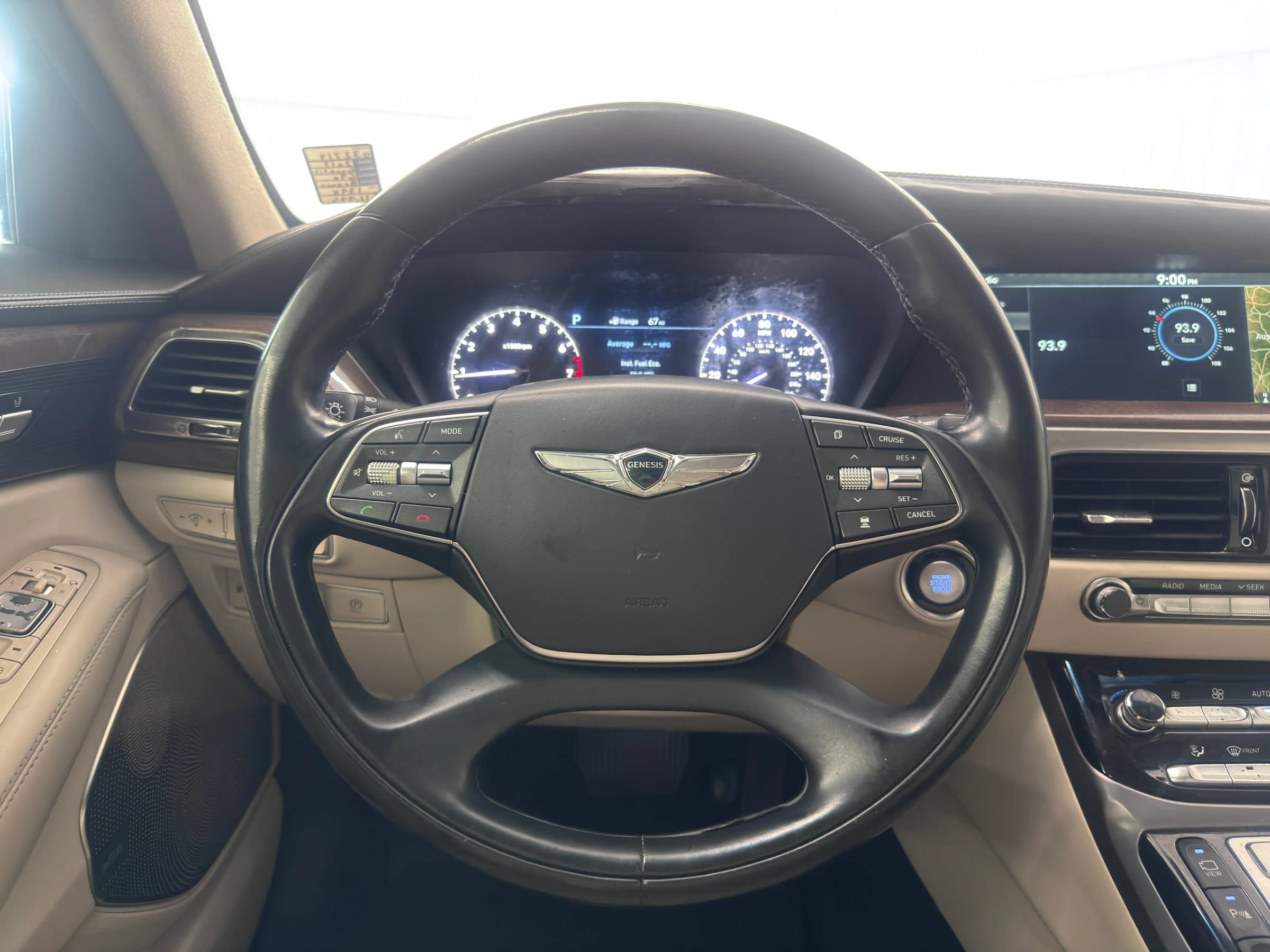 Used 2017 Genesis G90 3.3T Premium RWD image 19