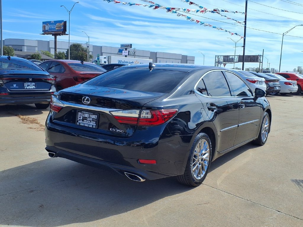 Used 2016 Lexus ES 350 w/ Luxury Package w/Wood Trim FWD image 21