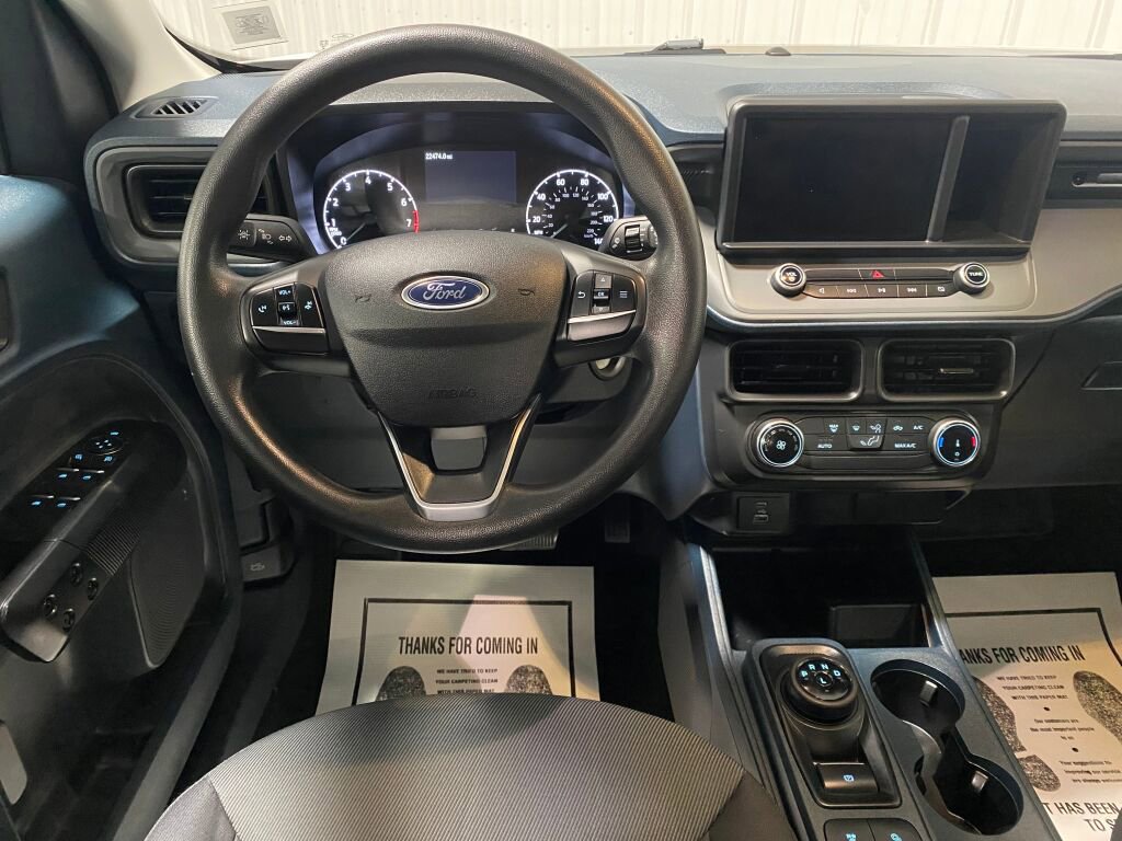 Used 2022 Ford Maverick XL image 4