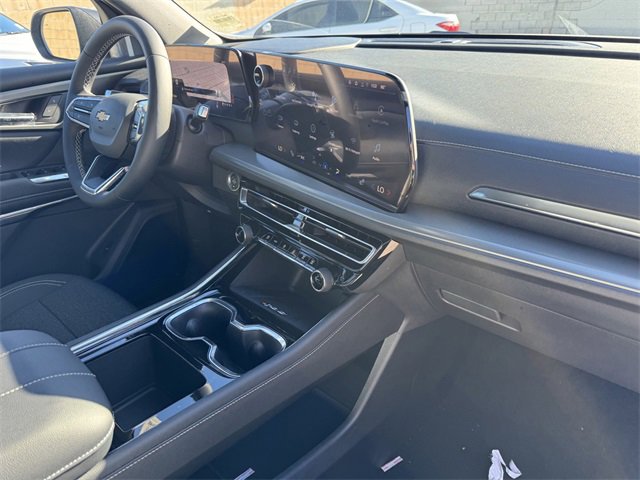 New 2026 Chevrolet Traverse LT w/ Driver Confidence Package image 6