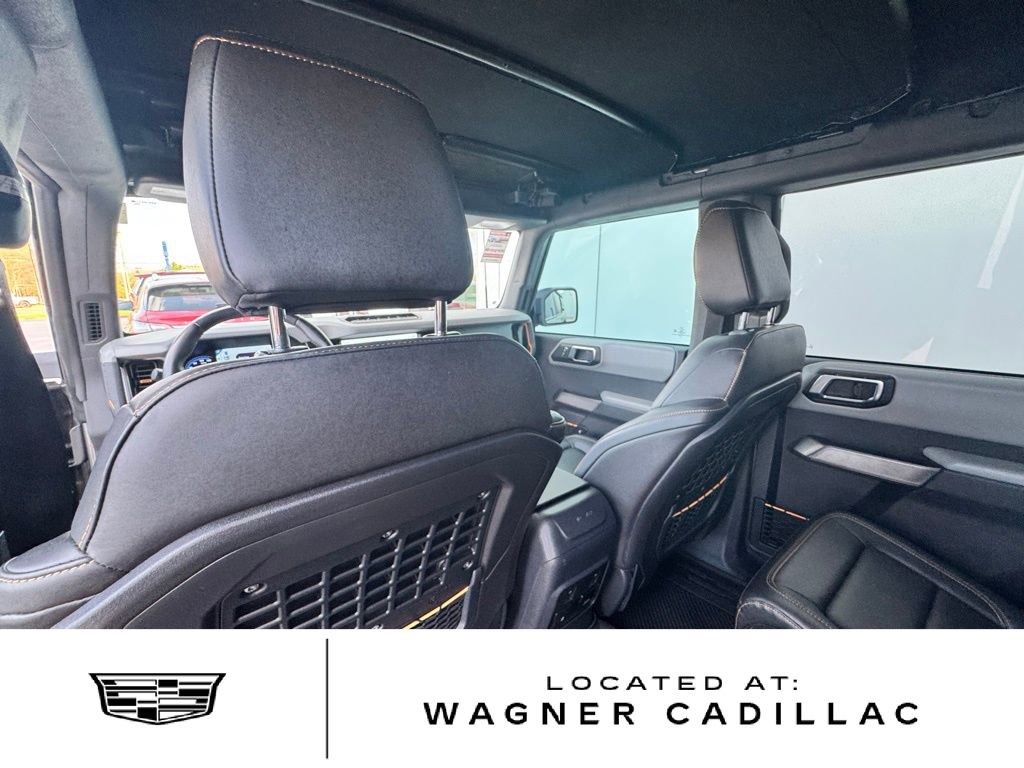 Used 2021 Ford Bronco Badlands image 16