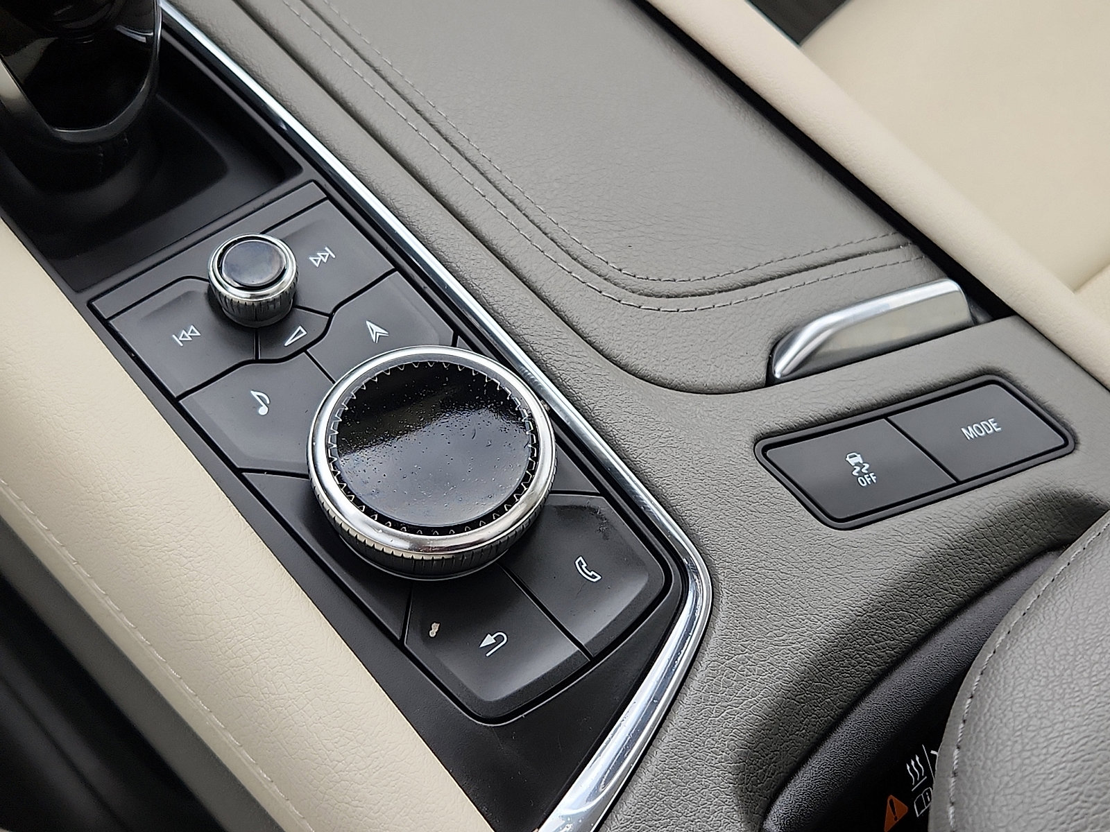 Certified 2021 Cadillac XT5 Premium Luxury image 33