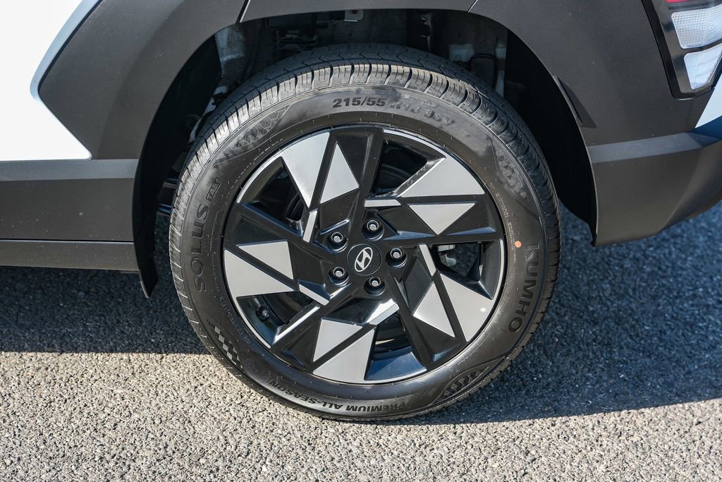 Used 2025 Hyundai Kona SEL AWD/4WD image 13