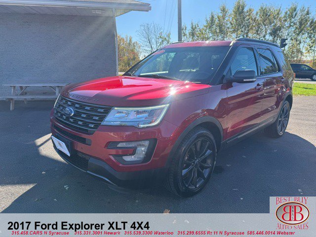 Used 2017 Ford Explorer XLT w/ Equipment Group 202A AWD/4WD image 7