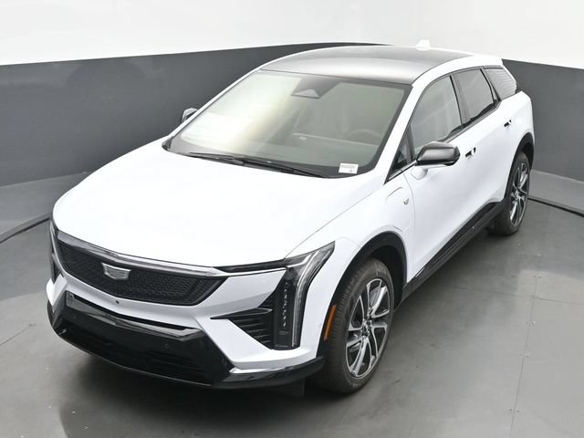 New 2026 Cadillac Optiq Sport 1 w/ LPO, Floor Liner Package AWD/4WD image 39