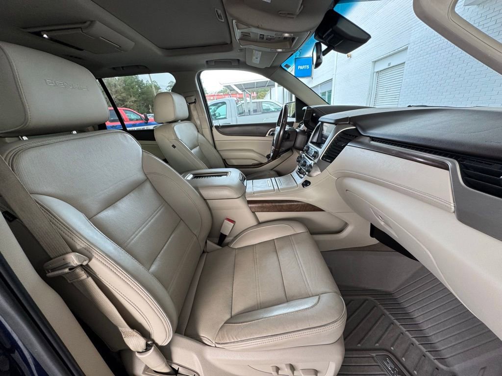 Used 2019 GMC Yukon Denali w/ Denali Ultimate Package image 17