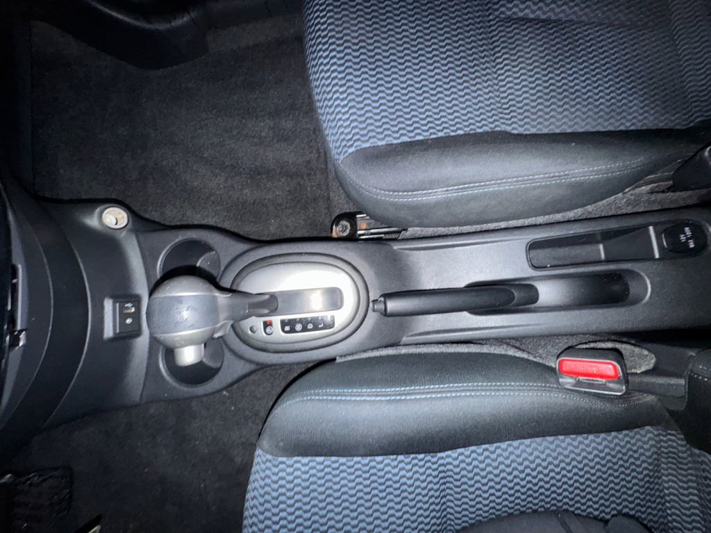 Used 2017 Nissan Versa Note SV image 22