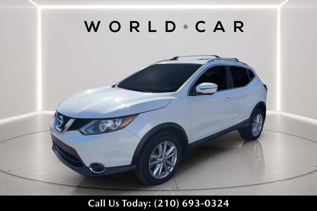 Used 2018 Nissan Rogue Sport SV w/ SV Technology Package image 3