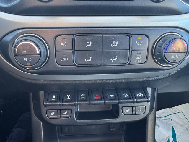 Used 2018 Chevrolet Colorado ZR2 image 23