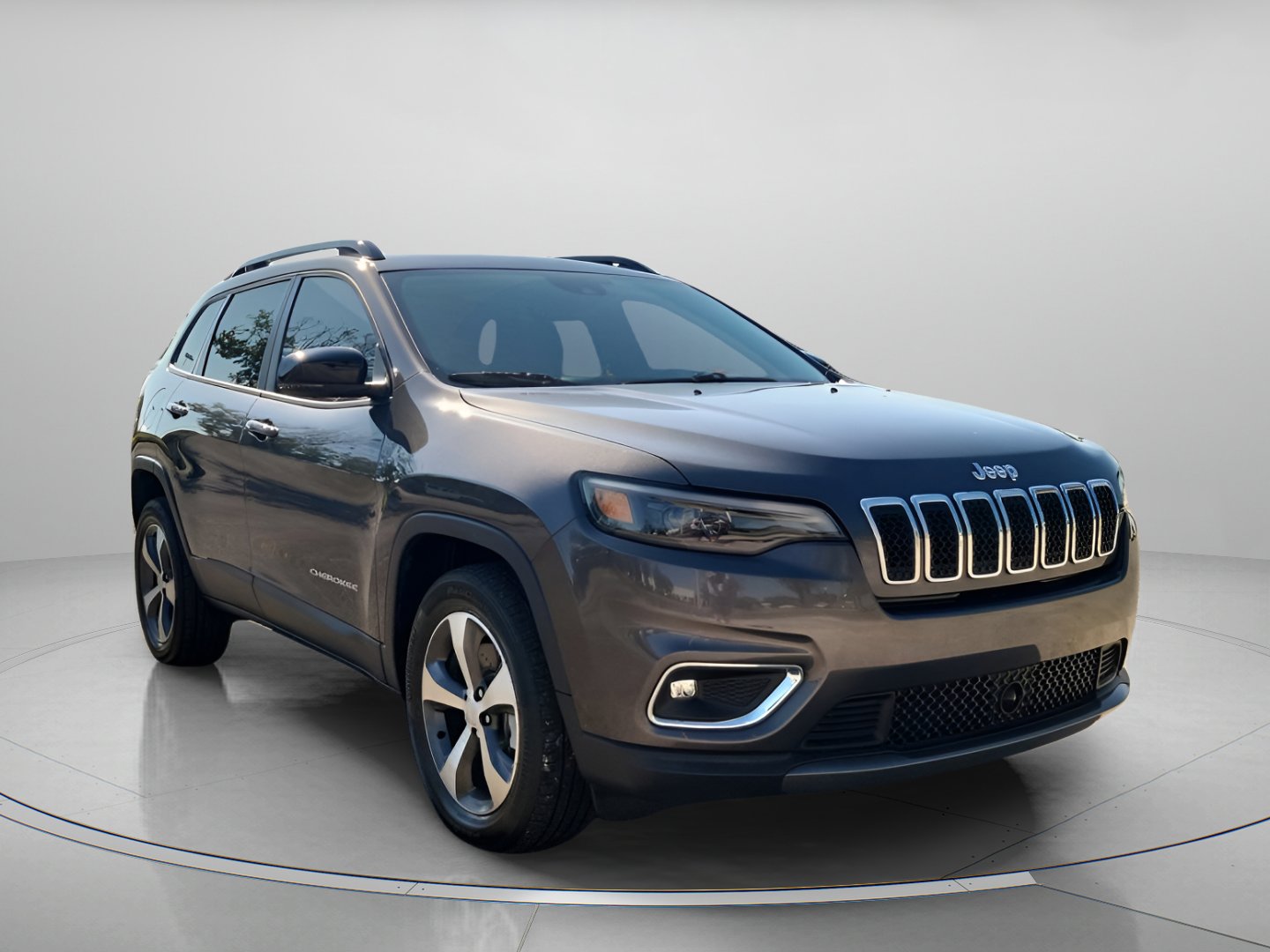 Used 2022 Jeep Cherokee Limited image 1
