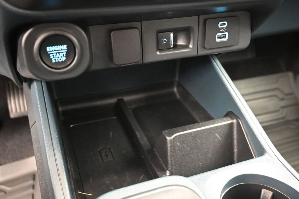 Certified 2024 Ford Maverick Tremor w/ Tremor Off-Road Package AWD/4WD image 19