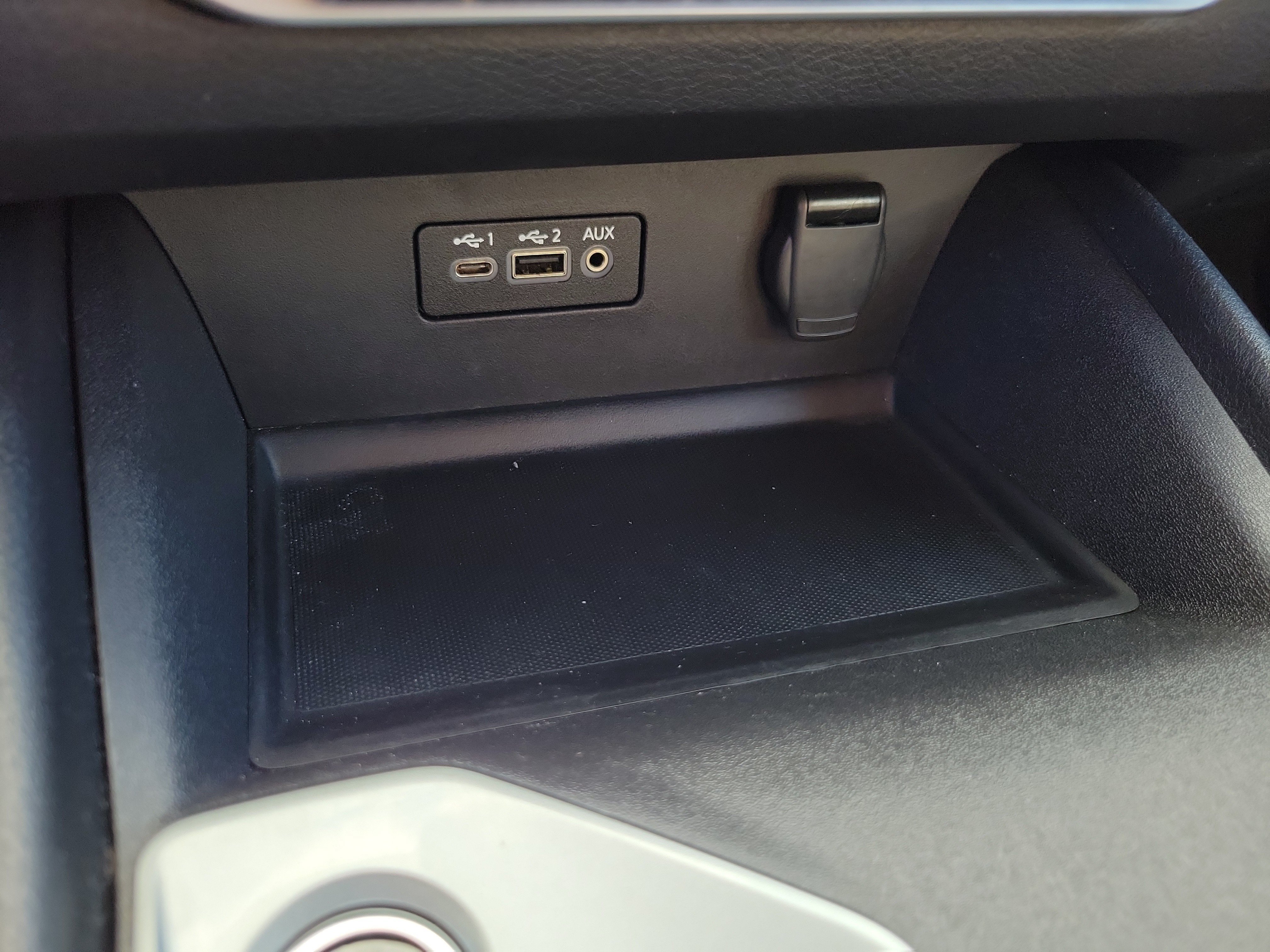 Used 2025 Nissan Altima 2.5 S FWD image 13