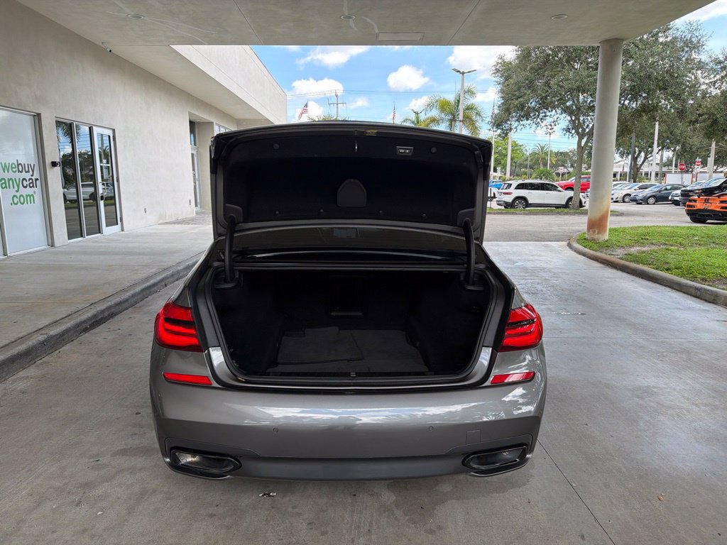 Used 2019 BMW 740i xDrive w/ Executive Package AWD/4WD image 40