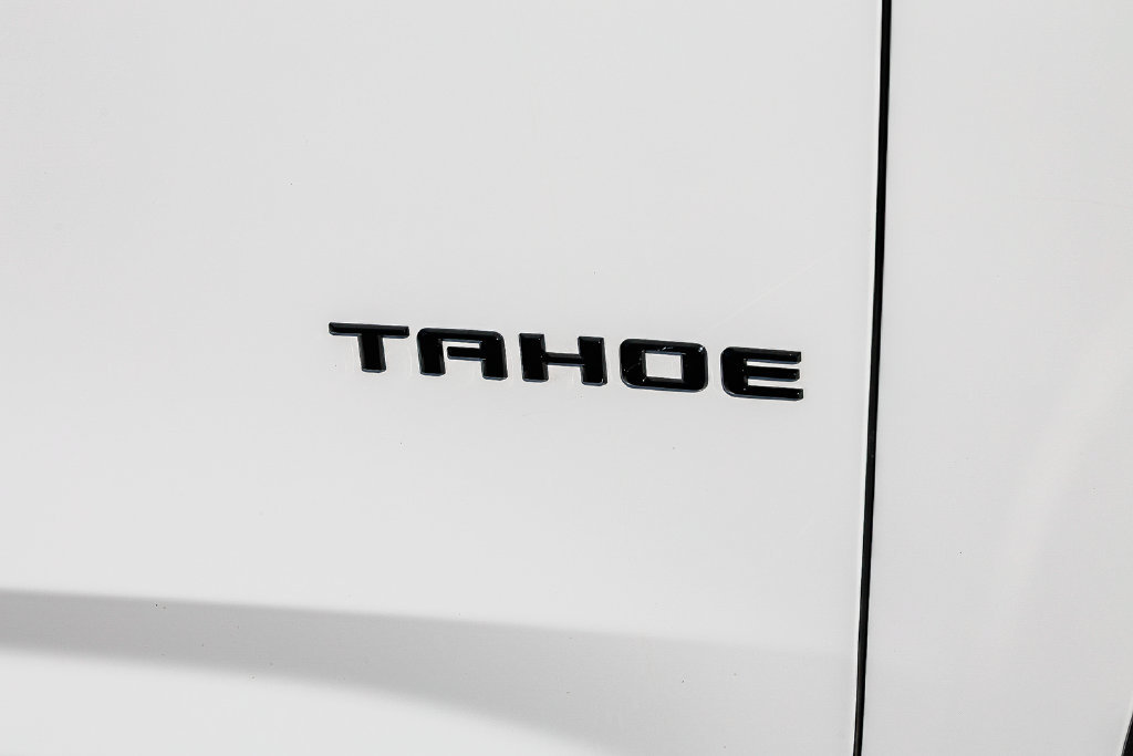 Used 2024 Chevrolet Tahoe Premier AWD/4WD image 10