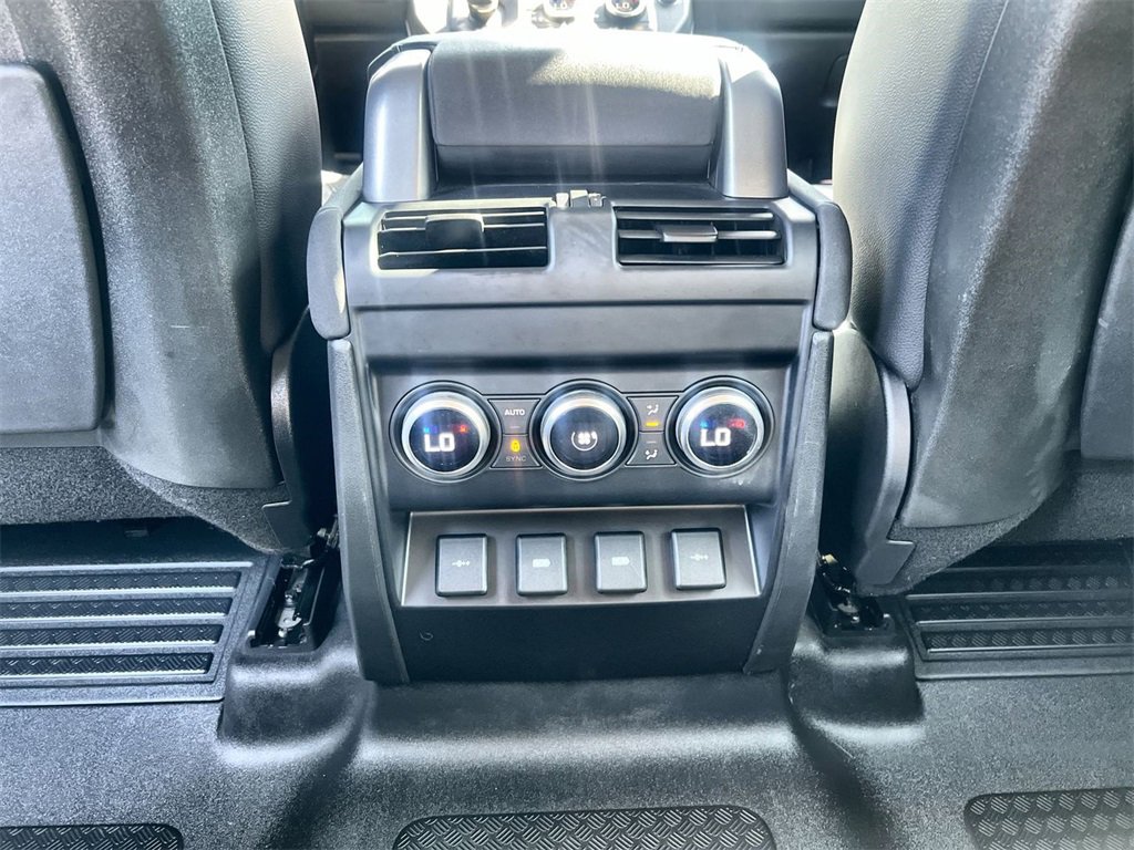 Used 2020 Land Rover Defender 110 First Edition image 16