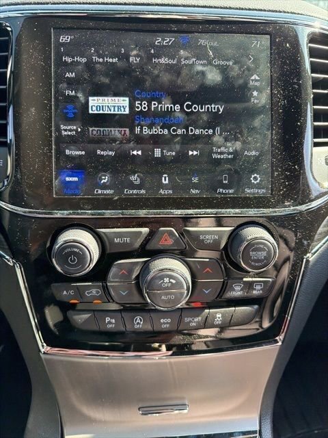 Used 2021 Jeep Grand Cherokee Limited w/ Luxury Group II image 13