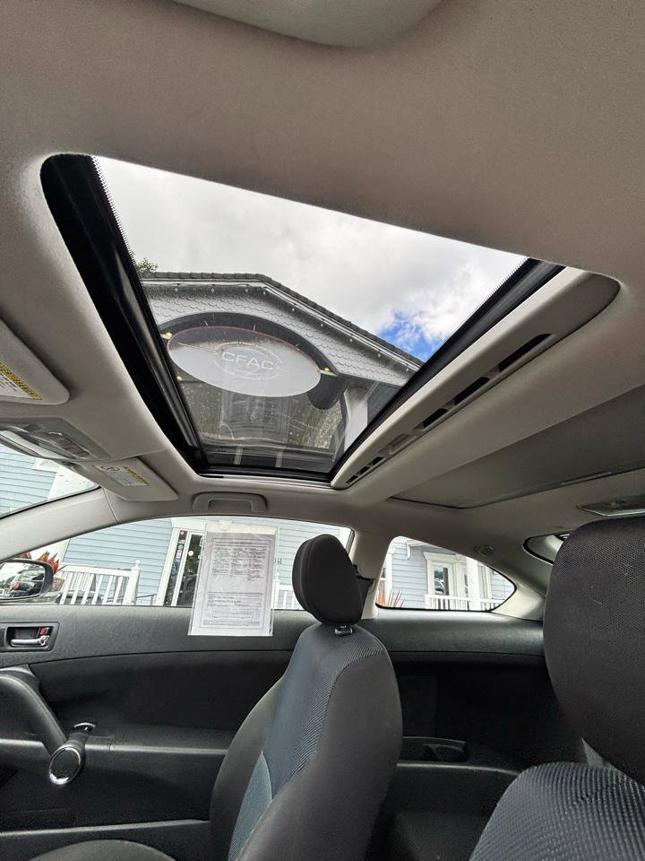 Used 2005 Scion tC FWD image 18