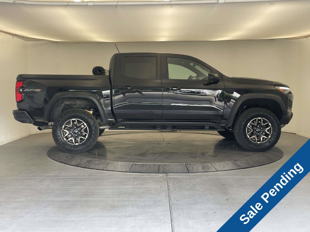 Used 2023 Chevrolet Colorado ZR2 w/ ZR2 Convenience Package III AWD/4WD image 6