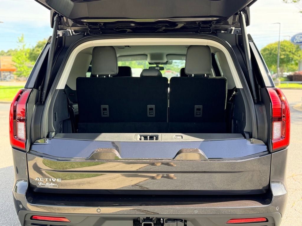 New 2026 Ford Expedition Active AWD/4WD image 32