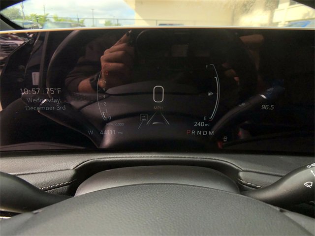 Certified 2024 Cadillac XT4 Premium Luxury image 5